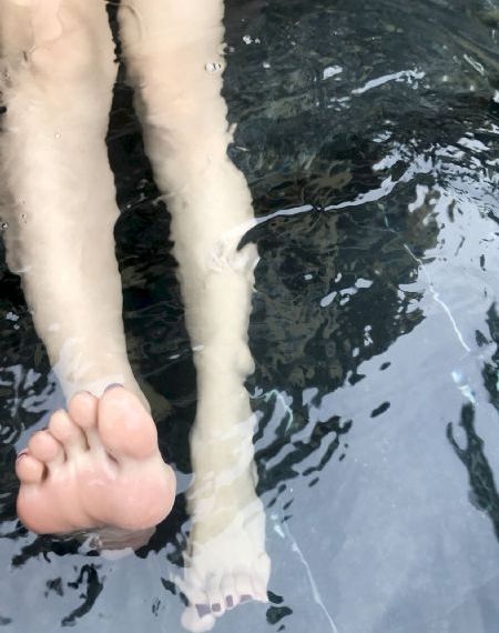 草久久影院_4K免费观看超清