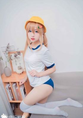 KTV女厕偷拍正面尿视频_BD英语超清在线观看