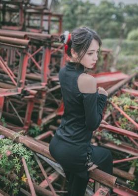 中文子幕免费毛片_1080P高清视频观看