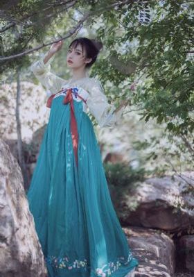 粗暴蹂躏av一区二区_高清完整版观看